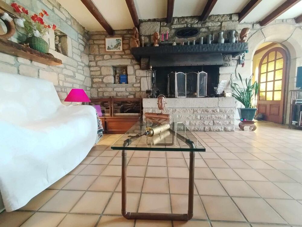 Maison de caractère avec dépendance, au coeur de Sérent  Proche Vannes et Ploërmel