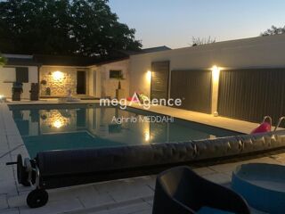  Maison � vendre 8 pi�ces 201 m�