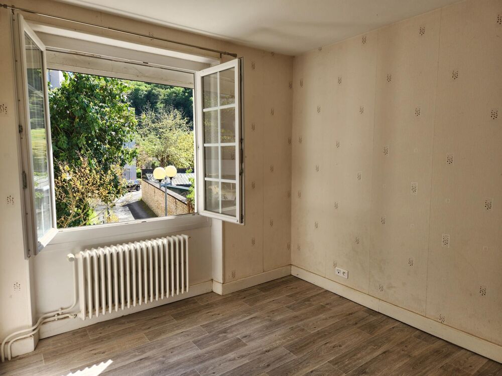 Maison 5 pièces de 106 m2 avec jardin