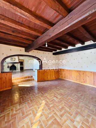  Maison à vendre 10 pièces 230 m²
