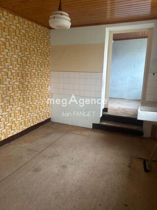  Maison  vendre 5 pices 215 m