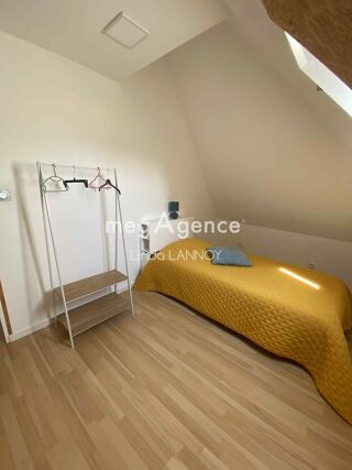  Maison  vendre 15 + pices 330 m