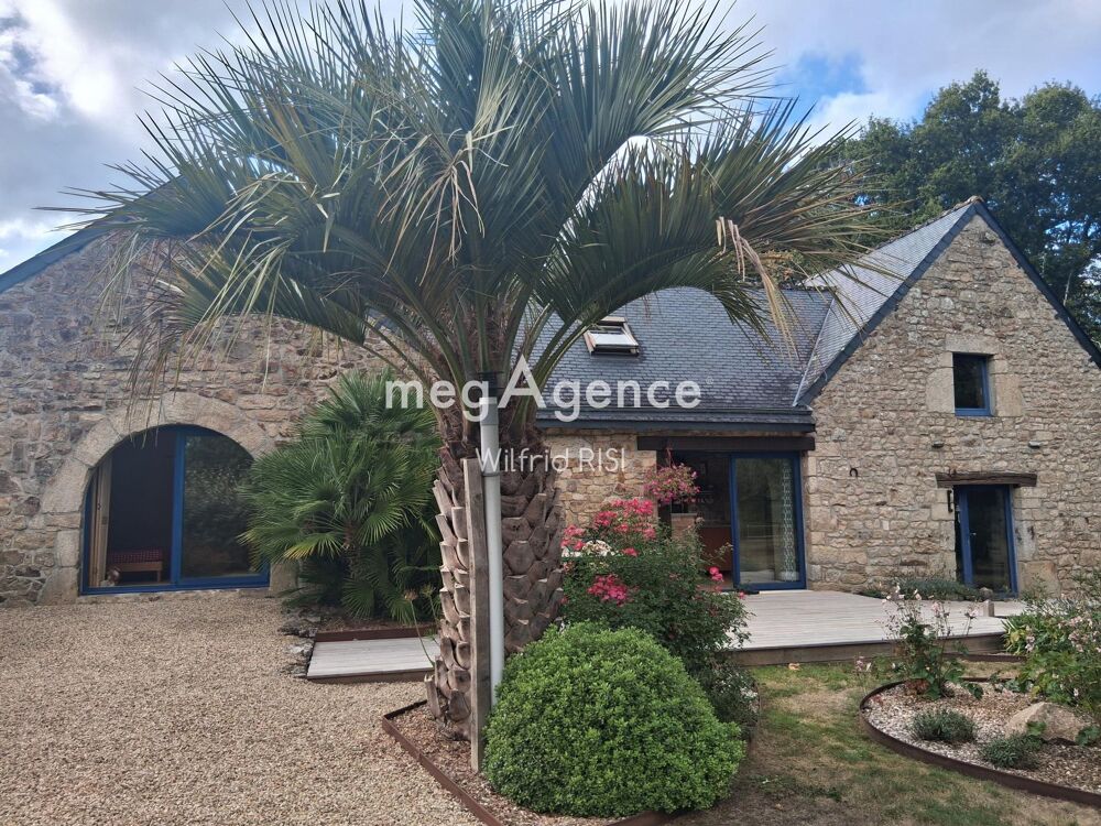 Vente Maison Maison pierre T6 163m² sur jardin arboré 1137m² Auray
