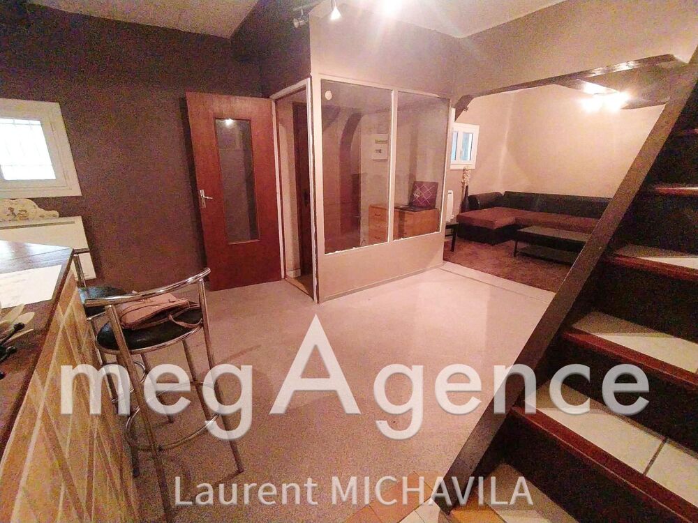 Maison de village de 85m2 avec garage de 40m2 ouvrant sur le parc ??