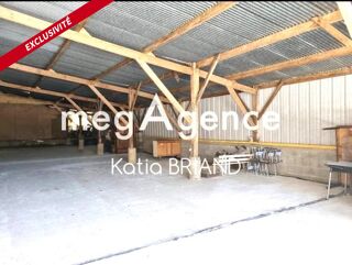  Immeuble � vendre 1350 m�