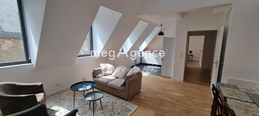 A vendre Saint-Malo intra-muros, beau duplex lumineux de 118 m2, 3 chambres.