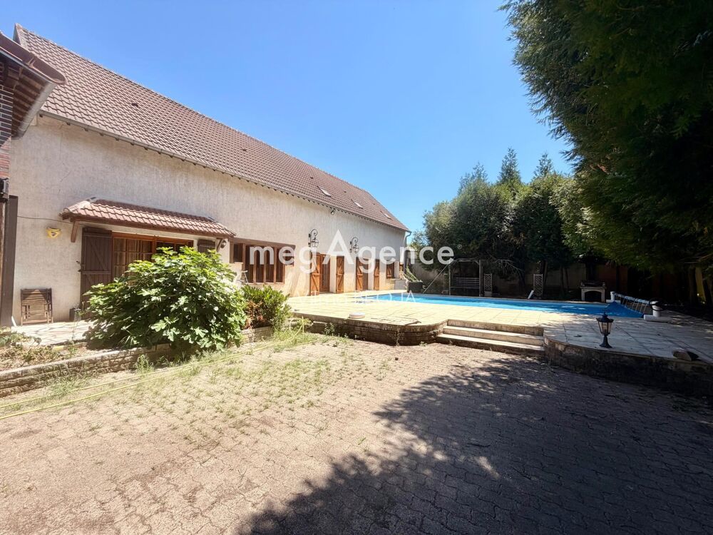 Vente Maison Propriété d'exception au cœur de Sens – 384 m² habitables avec piscine Sens