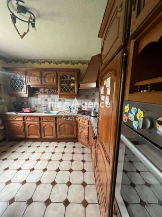  Maison  vendre 6 pices 155 m