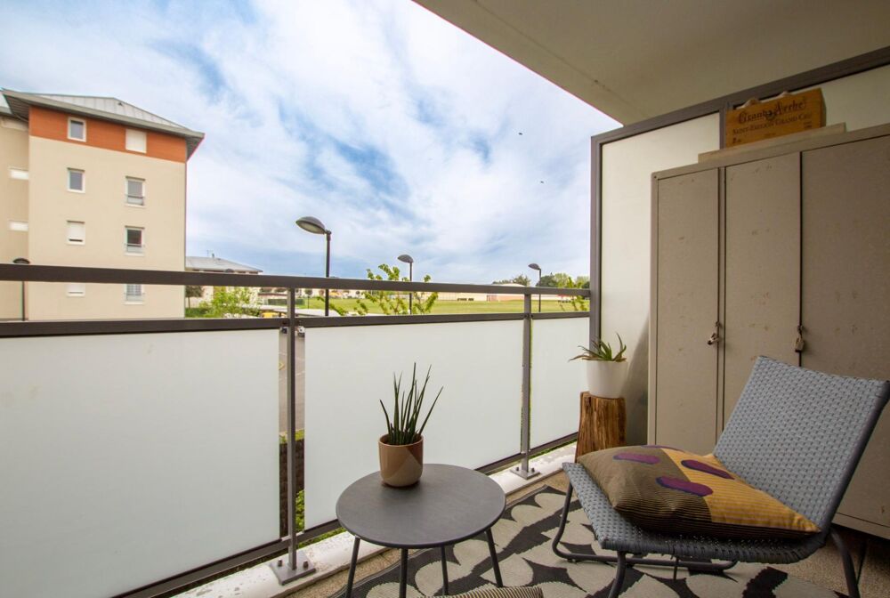 AU CALME / RESIDENCE SECURISÉE / BALCON