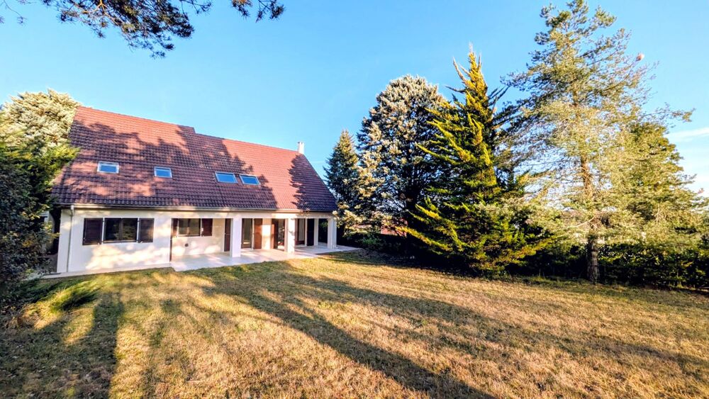 � vendre  Maison Charbonni�res-les-Bains (69260)