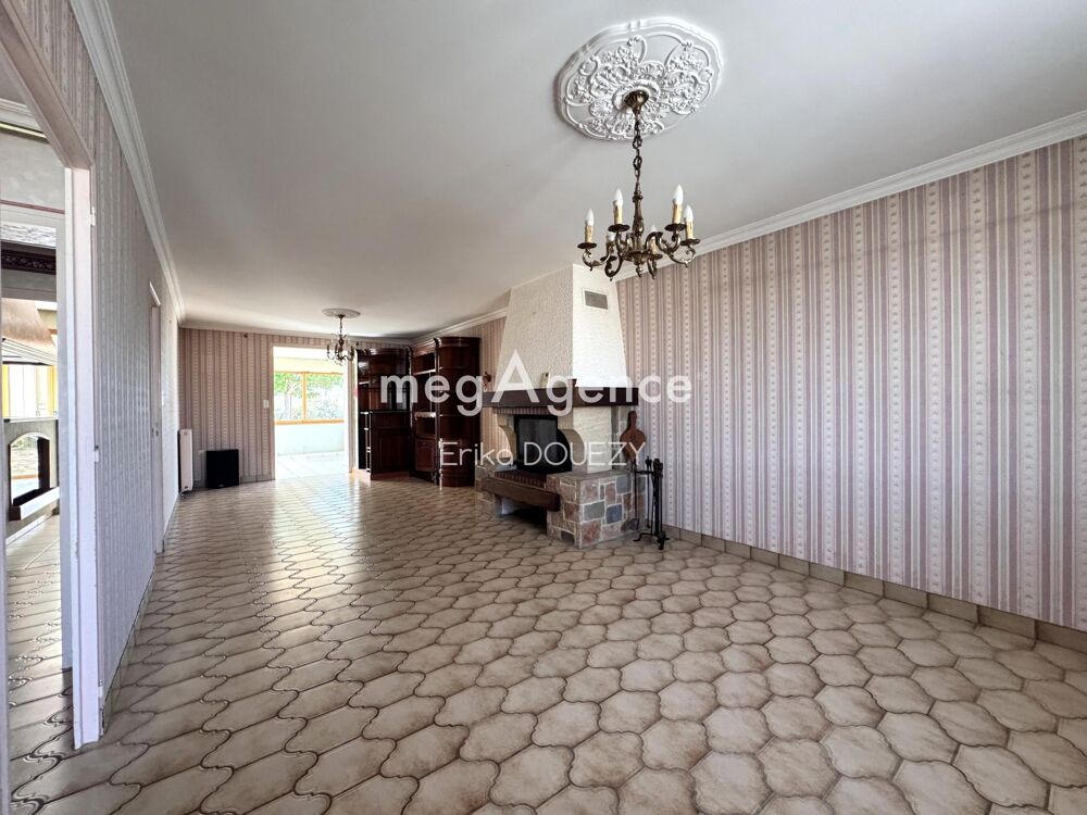 Vente Maison Maison 7 pièces, 4 chambres, sous-sol intégral Cholet