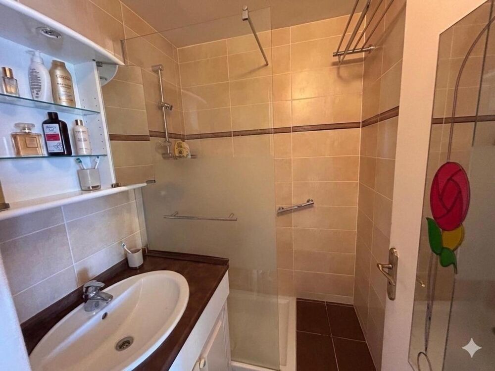 Vente Appartement A VENDRE : Appartement T2 35m2 VUE MER - SAINT AYGULF - 83370 Frejus