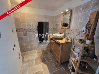  Maison � vendre 8 pi�ces 241 m�