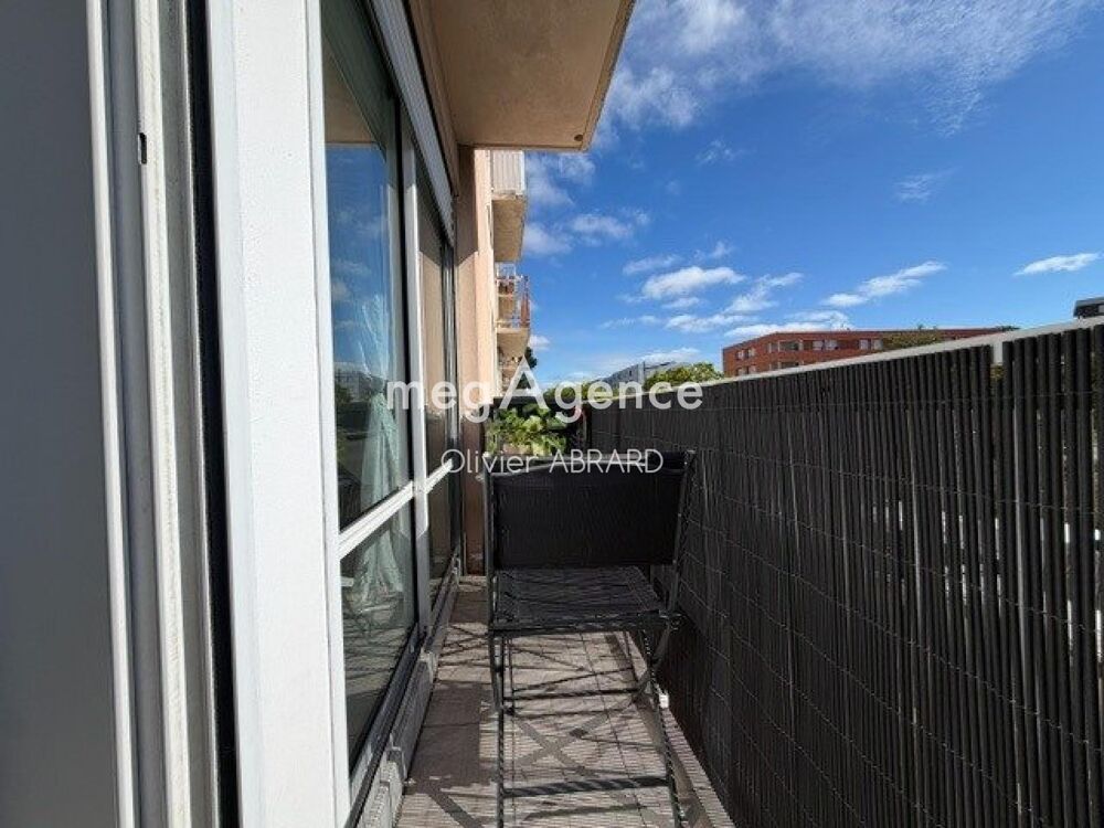 Vente Appartement BEAU T4 DE 77 M2 3 CHAMBRES + CAVE + PARKING Saint-herblain
