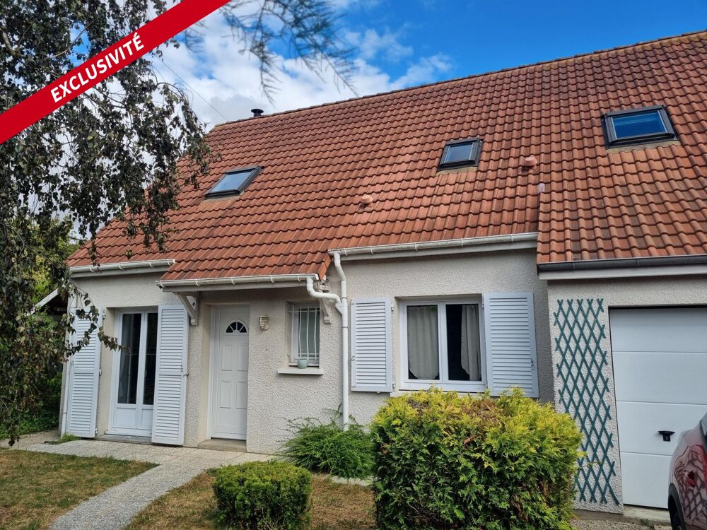 Maison de 119 m2 au sol de 7 pièces, 4 chambres. Terrain 1008 m2