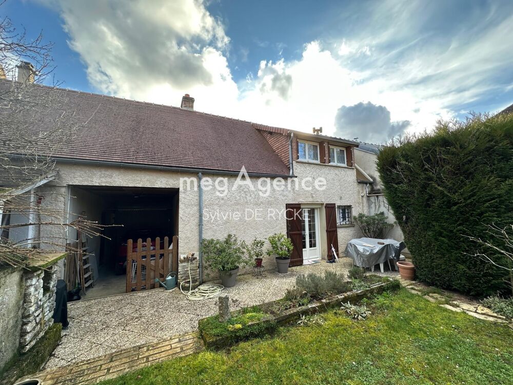 Vente Maison Maison sur 480m2 de terrain clos Nailly