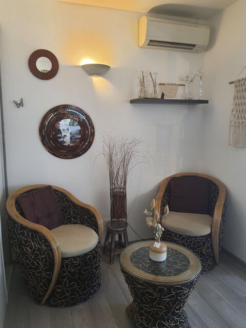 INSTITUT DE BEAUTE RENTABLE AVEC BON EMPLACEMENT 48000 17400 Saint-jean-d'angely