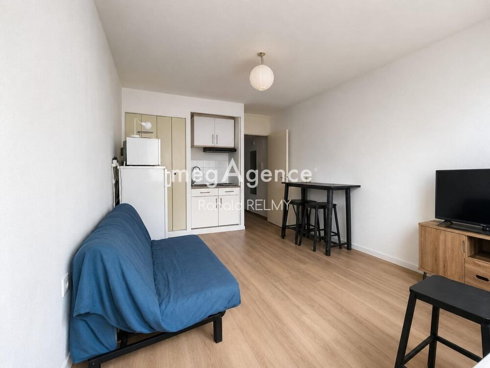À 100 M DE LA PLAGE APPARTEMENT T1 " LES PRÉSIDENTS