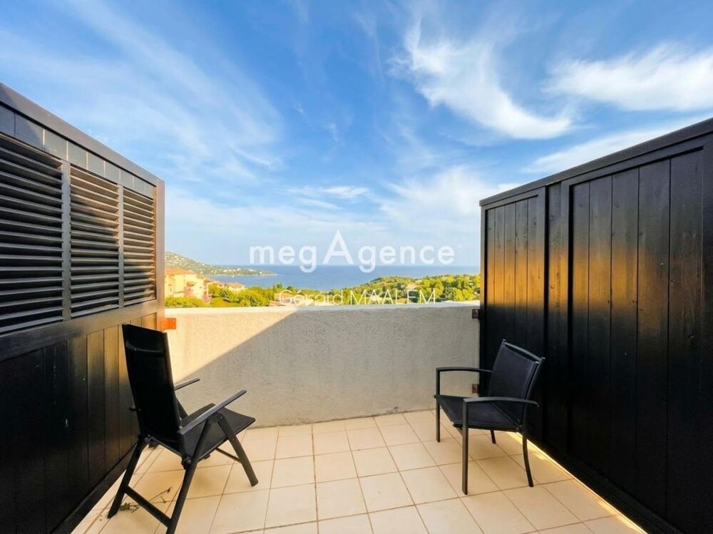 Vente Appartement Appartement de 38m² avec terrasses et vue mer à Saint Raphaël Saint-raphael