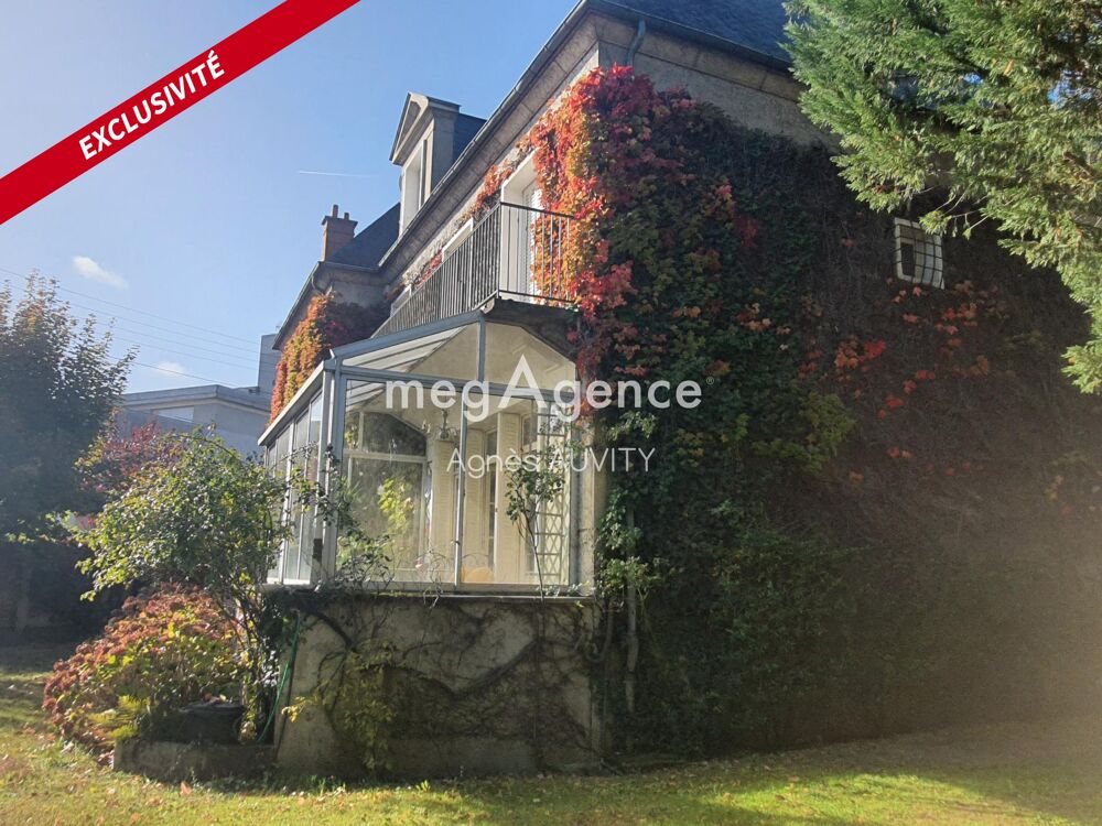 Maison de maître pour ceux qui cherchent plus qu'un bien immobilier : un véritable art de vivre.