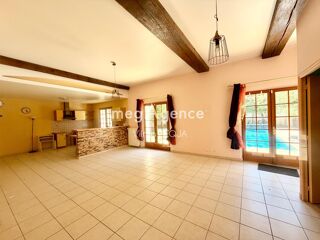  Maison à vendre 15 + pièces 383 m²