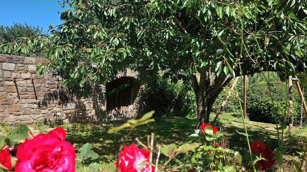 Maison en pierre - 190m² - Beau jardin de plus de 4000m²
