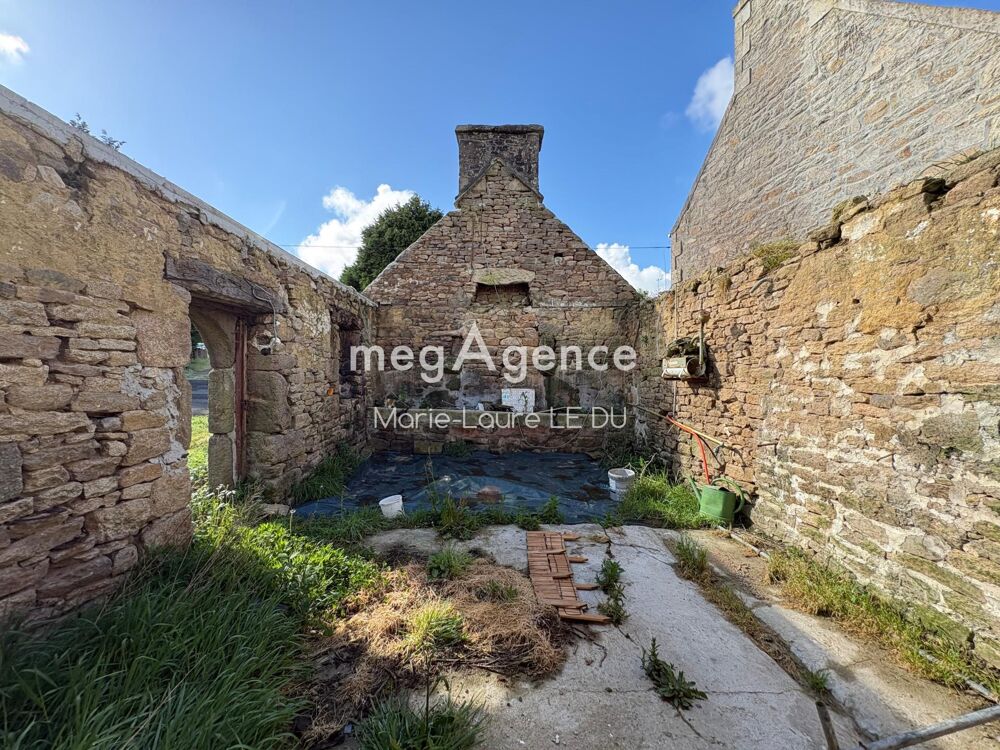 Maison de campagne avec 2 champs