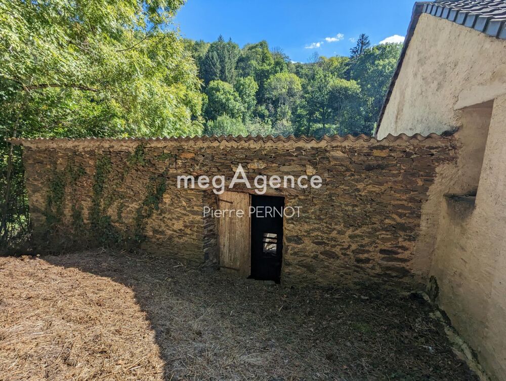 Vente Maison Belle grange en pierre à aménager avec jardin Escroux