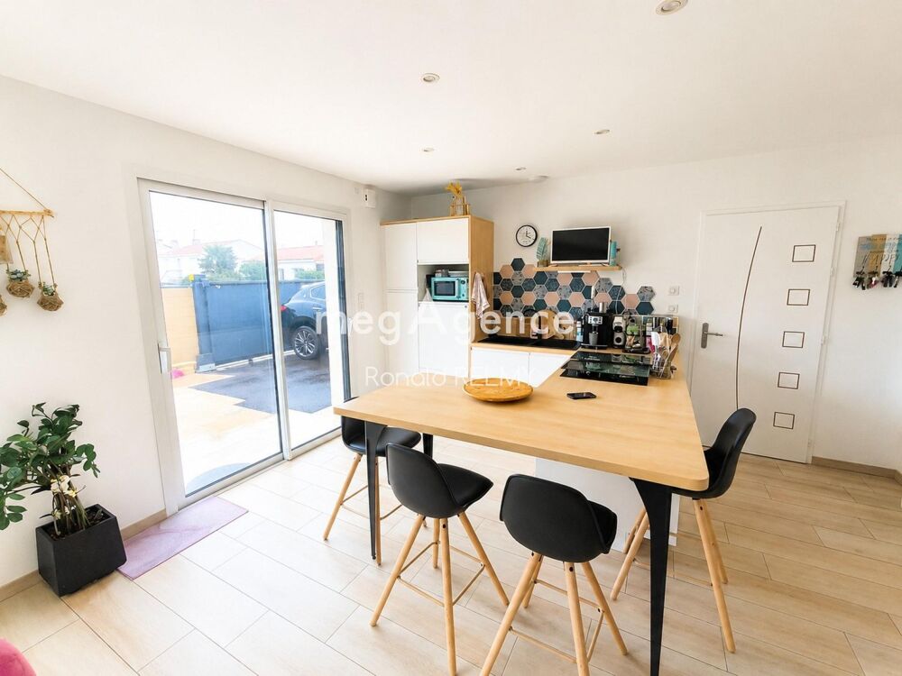 Maison 90 m² avec 3 chambres, un Garage 30 m² et à 2 km de la plage de Tanchet