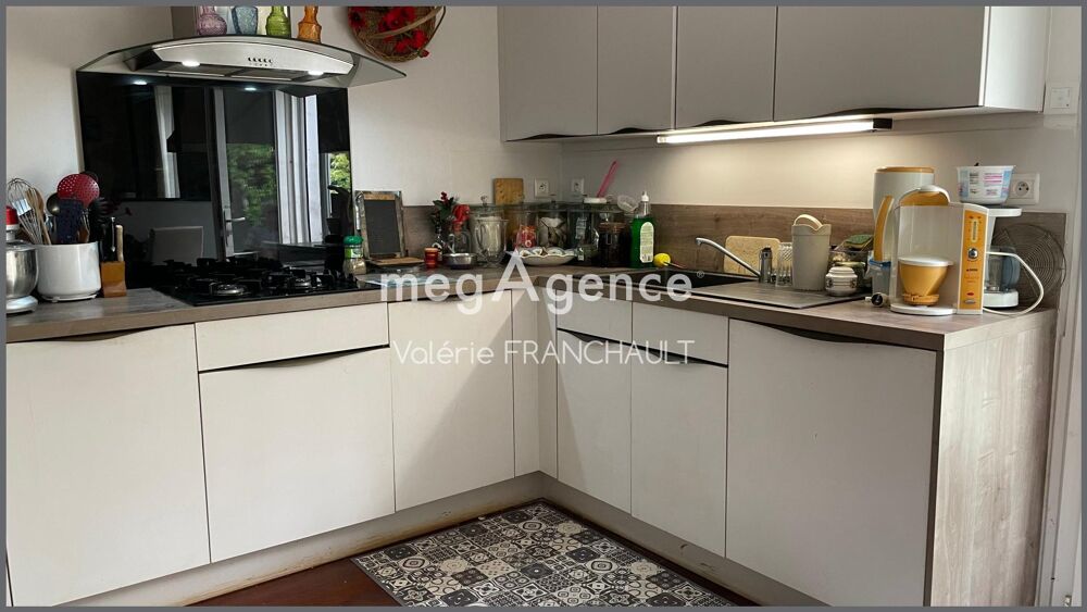 Vente Maison Luçon, joli plain-pied proche des commodités au calme avec jardin et garage. Lucon