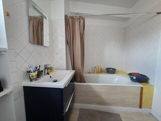  Immeuble � vendre 300 m�