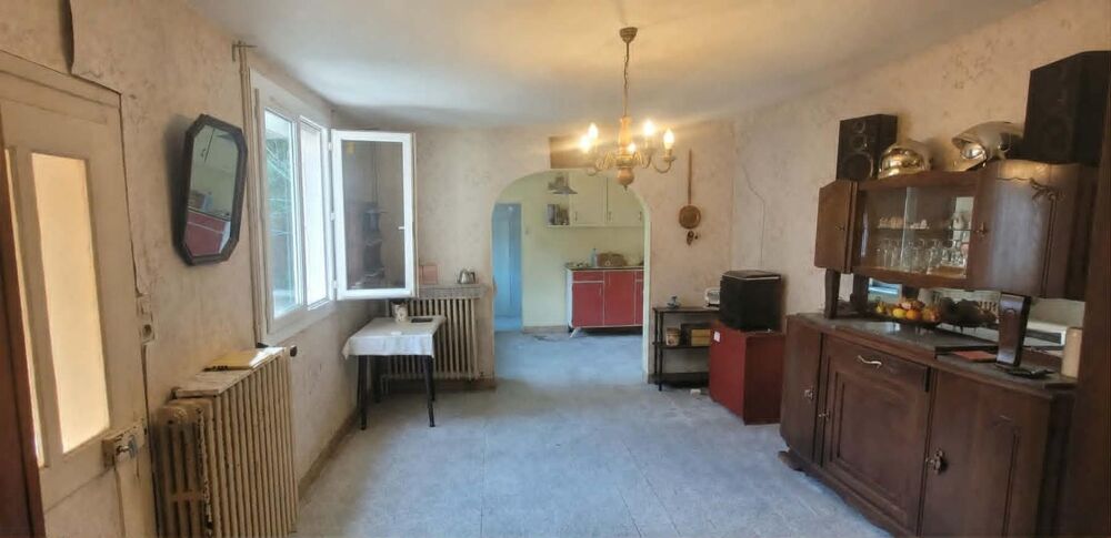 Vente Maison Maison 116 m² – F5 + F2 – Terrain 836 m² – Garage et dépendances Arcis-sur-aube