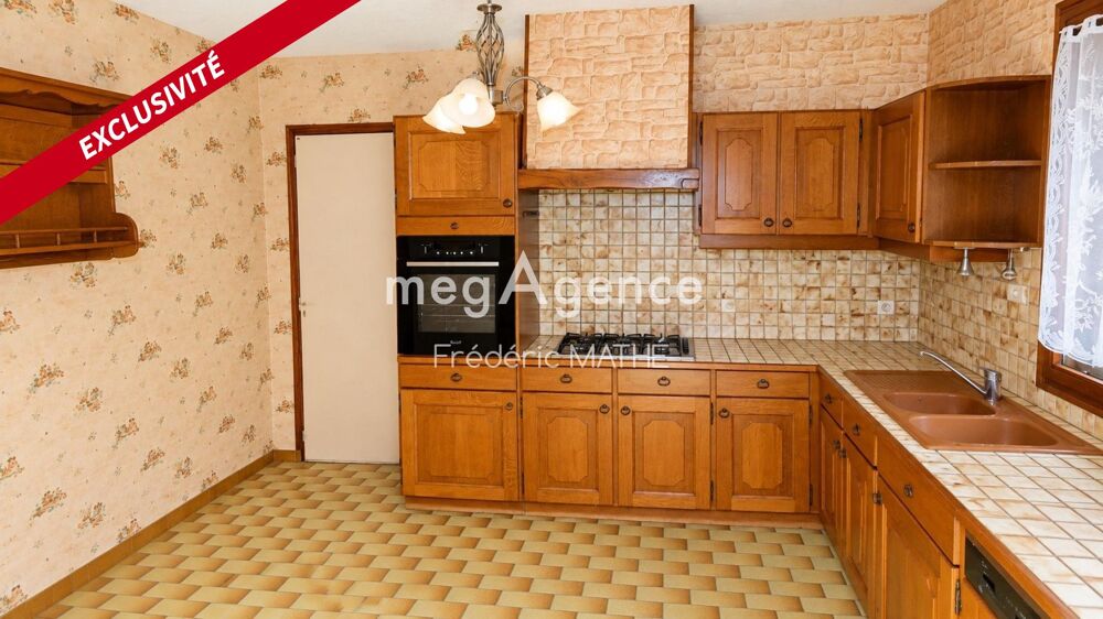 Vente Maison Maison individuelle de plain-pied avec garage et combles Piney