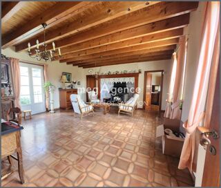  Maison  vendre 5 pices 161 m