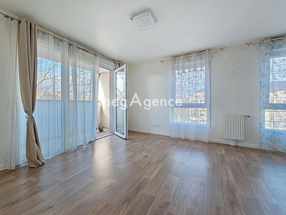 APPARTEMENT 2 PIECES 44 M² AVEC BALCON ET 2 PARKINGS