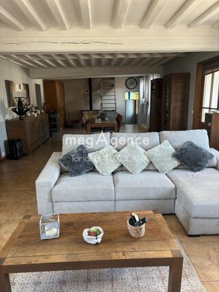  Maison � vendre 11 pi�ces 310 m�