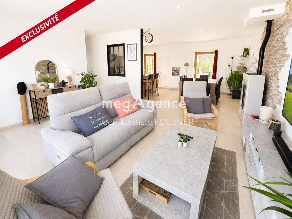 Vente Maison En exclusivité – Maison de plain-pied avec véranda et 3 chambres Saint-germain-du-corbeis
