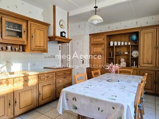  Maison  vendre 6 pices 111 m
