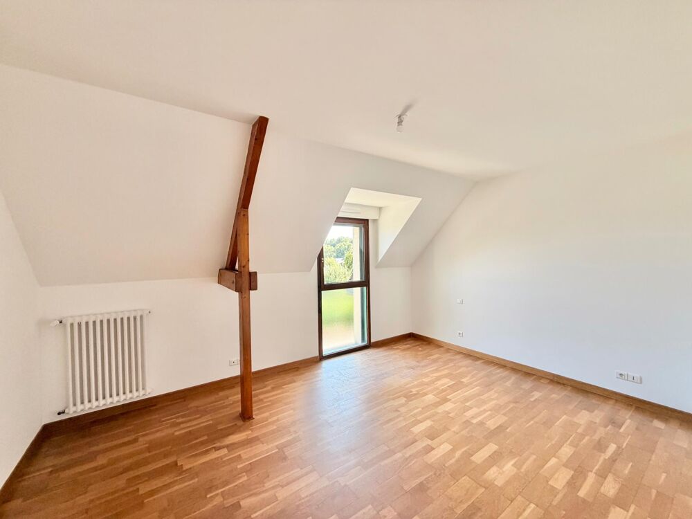 Vente Maison Maison familiale 121 m² – 4 chambres – Sous-sol complet – Terrain clos de 606 m² Taillis