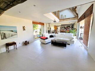  Maison à vendre 6 pièces 216 m²