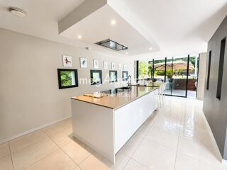  Maison à vendre 8 pièces 205 m²