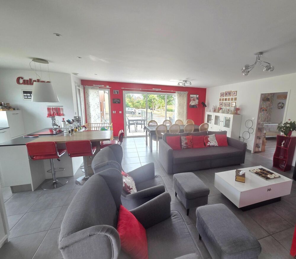 Vente Maison Maison récente de plain-pied 111m2 - 3 chambres sur terrain de 826m2 Parce