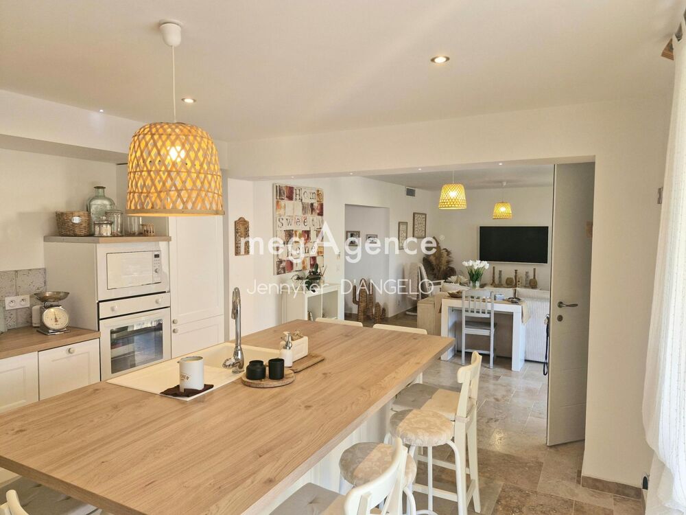 MAISON RENOVEE A OLLIOULES, 155 M², 10 min à pieds du centre ville