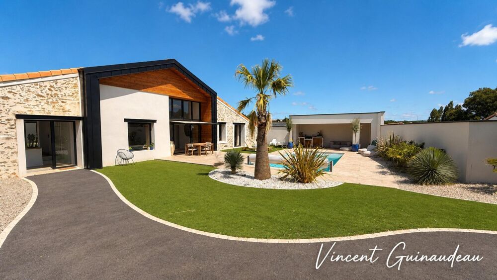 Maison 5 pièces 180 m² · à La Seguiniere · 180 m² · 628 500 €