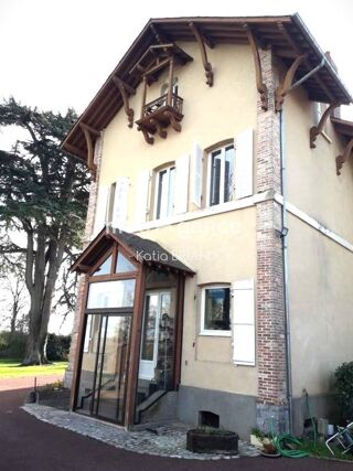  Propriété/château à vendre 10 pièces 287 m²