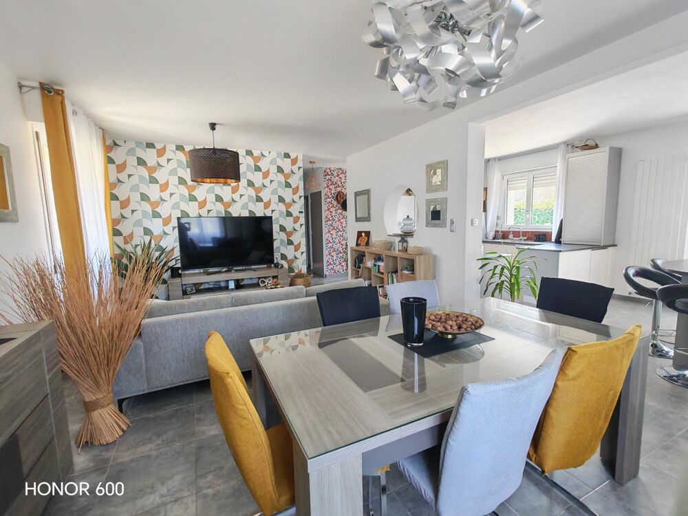 Vente Maison Maison 120 m² avec un sous-sol - 4 chambres -22100 TREVRON Dinan