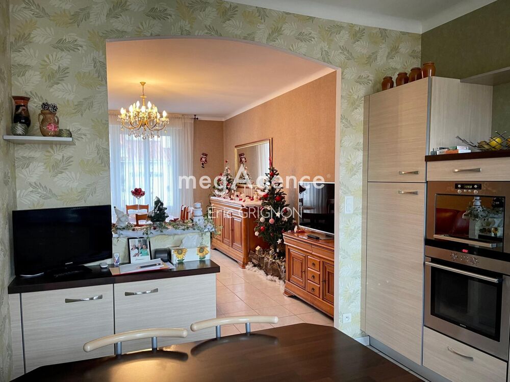 Maison 4 pièces proche commodités / plage