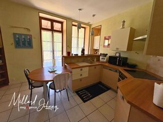  Maison � vendre 8 pi�ces 220 m�