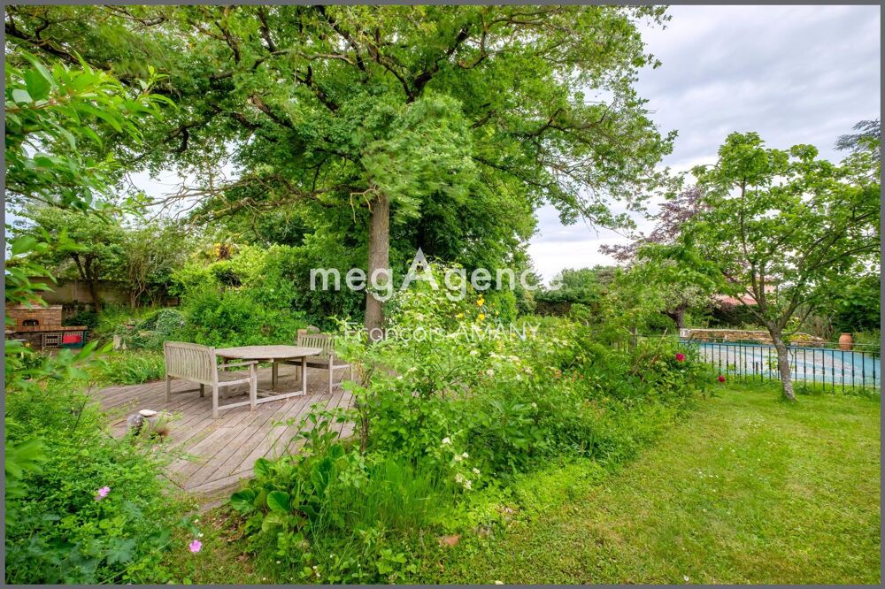 � vendre  Maison Dommartin (69380)