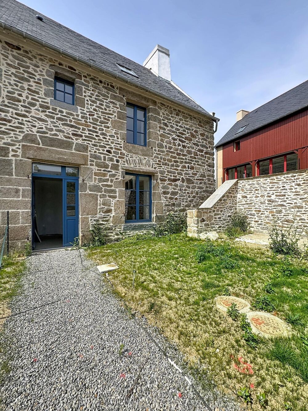 Maison en pierre 4 pièces 108 m2 proche Rance